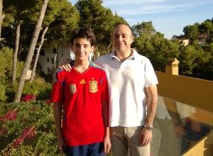Mi hijo Pablo y yo el pasado mes de Octubre, dos años y pico después de haber cambiado nuestro plan nutricional